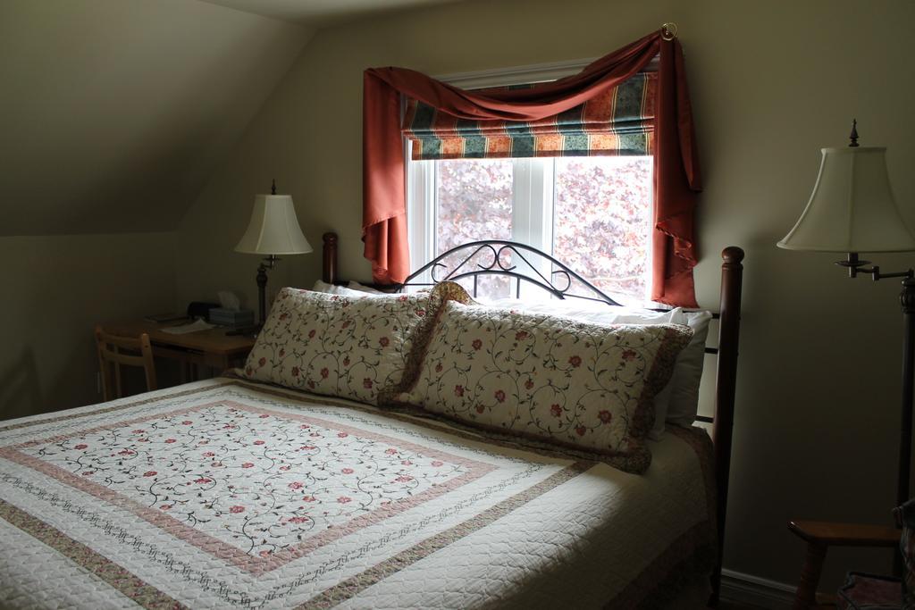 Mackenzie House B&B By Elevate Rooms Port Hawkesbury Phòng bức ảnh